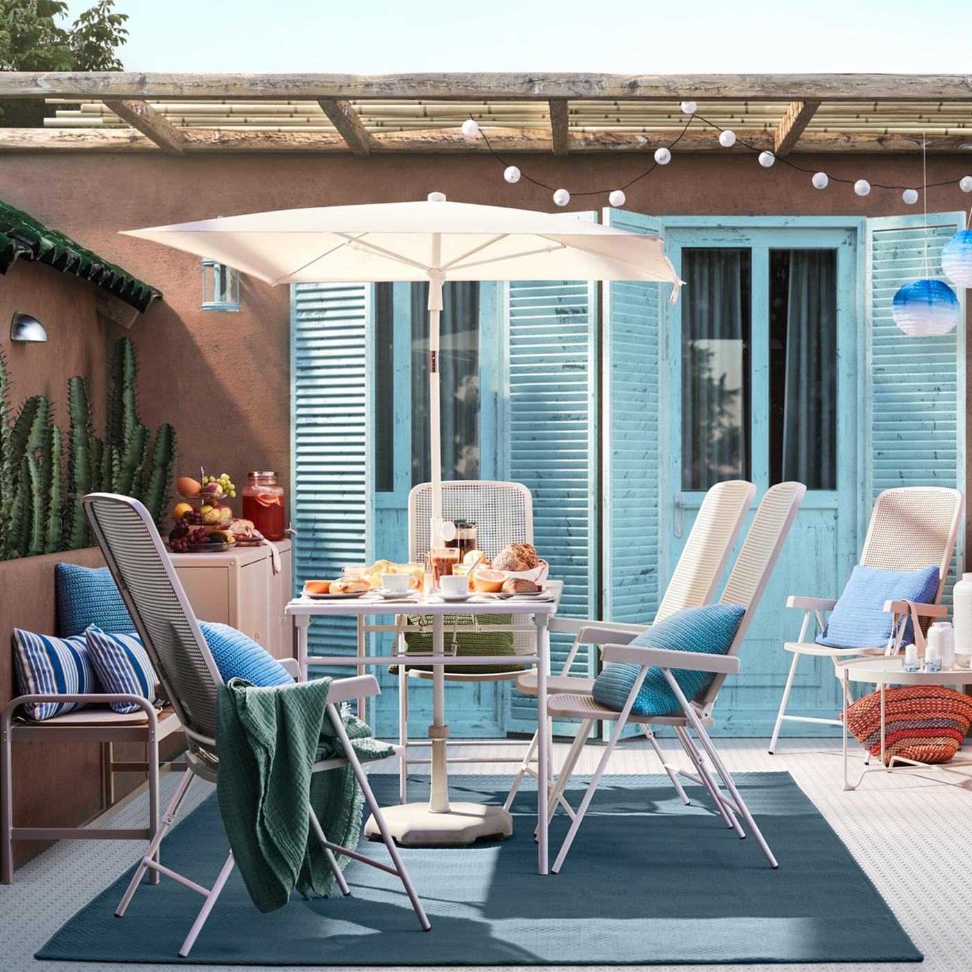 A stylish patio for chilling out and having fun