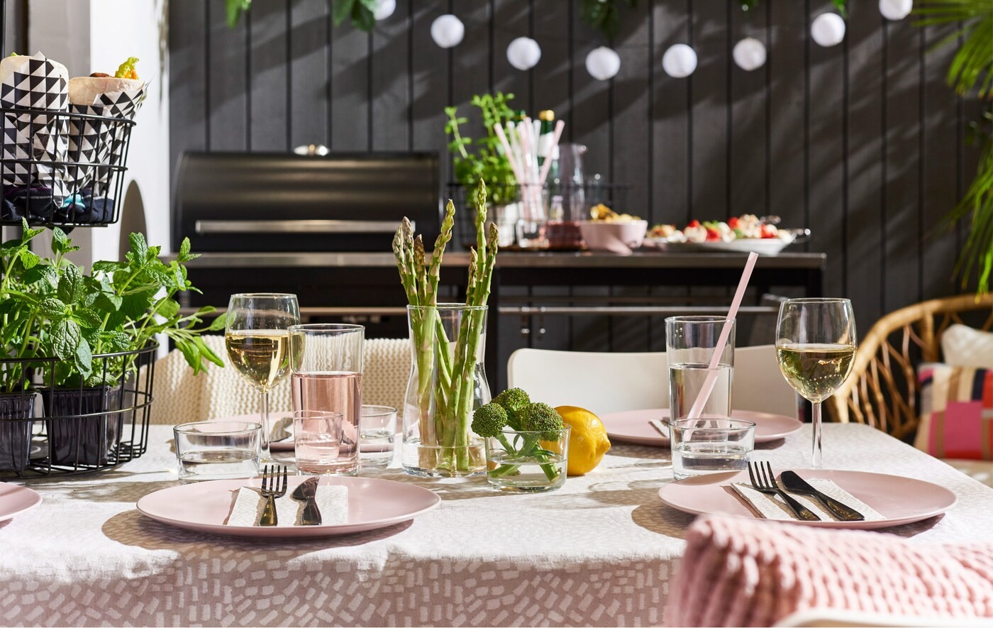 Centerpiece ideas to enhance your dining table - IKEA