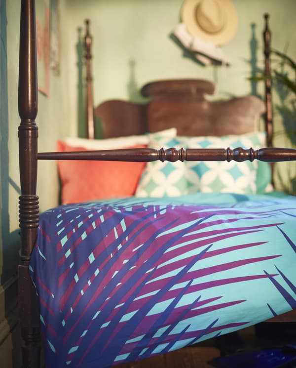 A türkiz színű GRACIOS ágyneműhuzat friss hangulatot teremt a hálószobában.