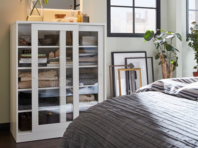 The urban chic bedroom - IKEA US