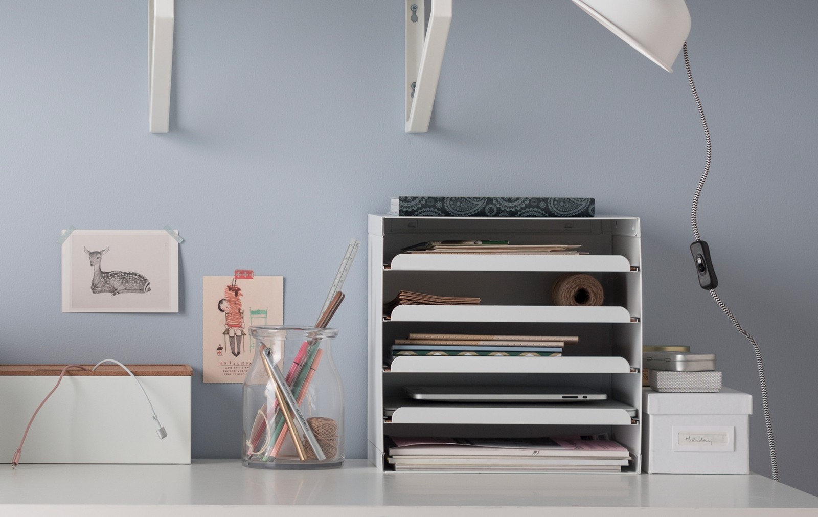 Easy Ways to Organize Your Desk - IKEA CA