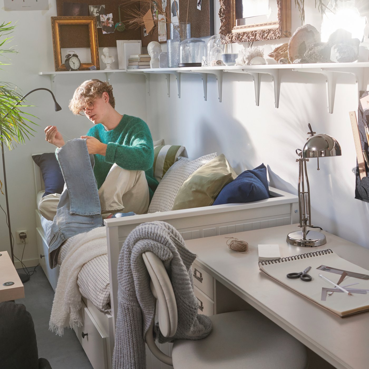 Teenage bedroom ideas to make the most of your space IKEA