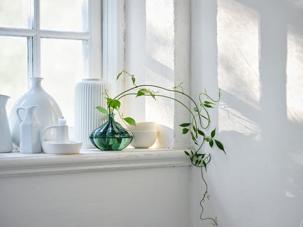 accessories for decorating the house with a summery touch