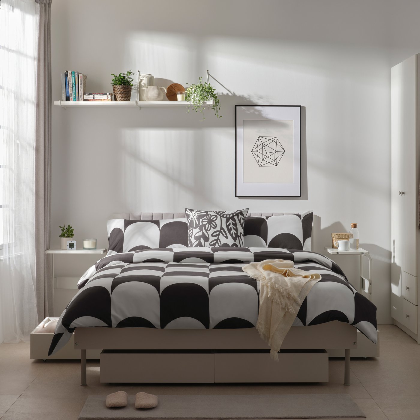 Affordable bedroom under 12,000THB