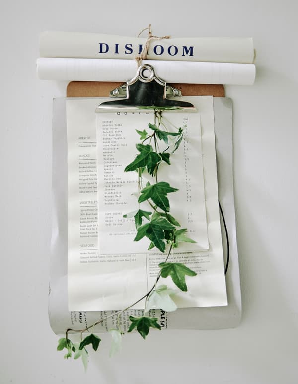 Aggiungi un tocco naturale agli oggetti di uso quotidiano - IKEA.