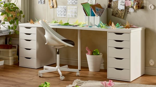 ALEX desk