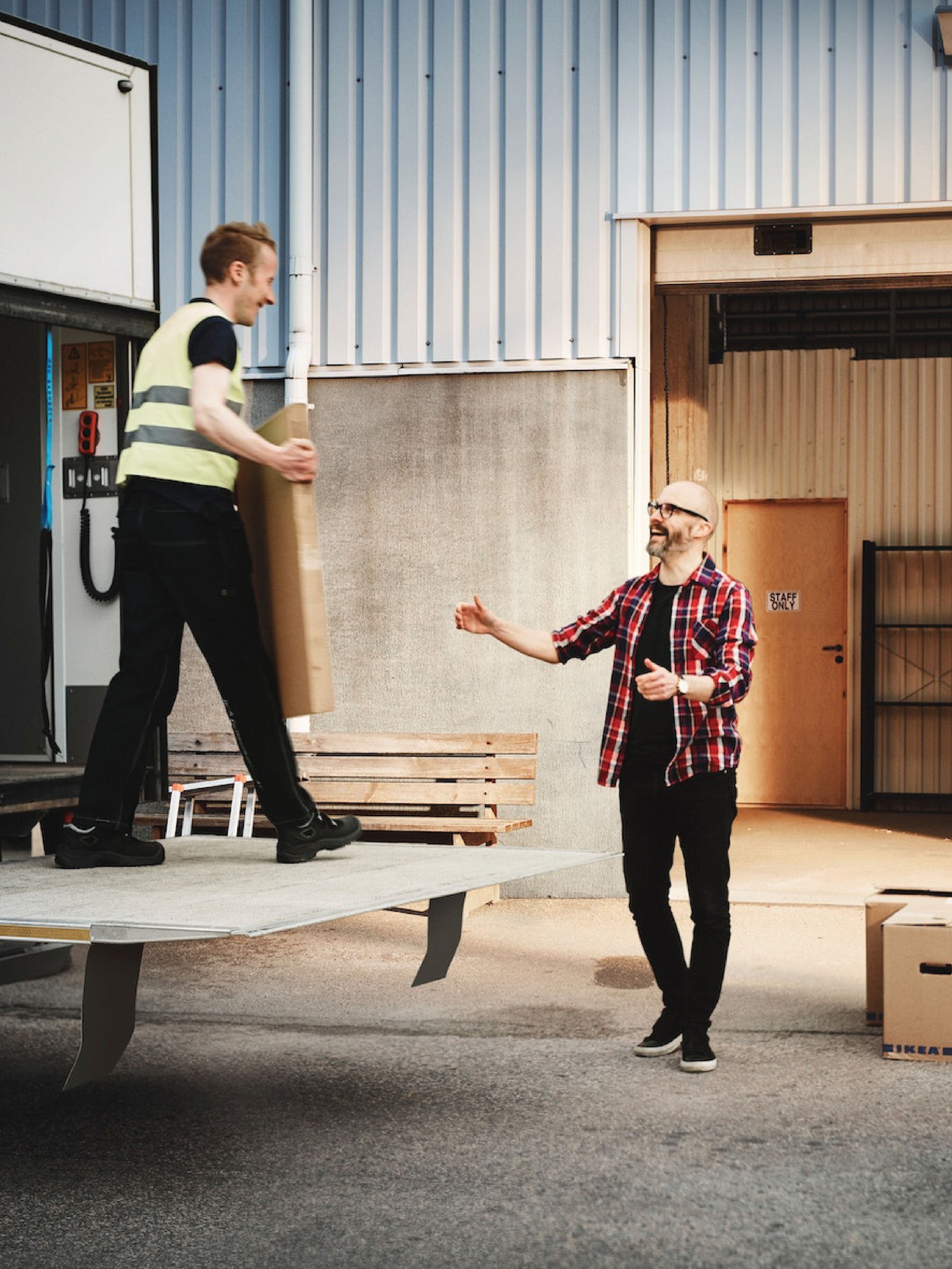 التوصيل المجاني