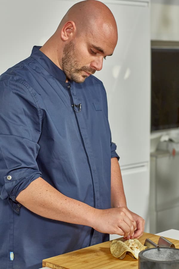 Álvaro Casamichana cream-filled pancakes recipe