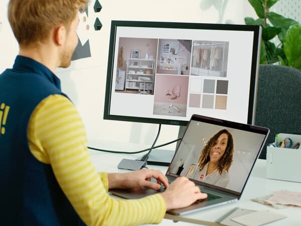 An IKEA co-worker assisting an IKEA Business customer during an online planning appointment