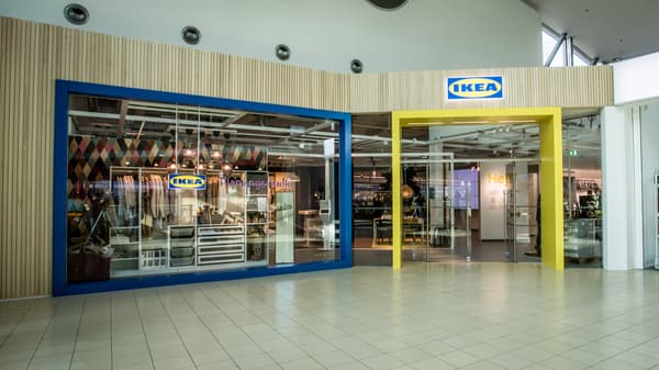 An IKEA Plan and Order Point store