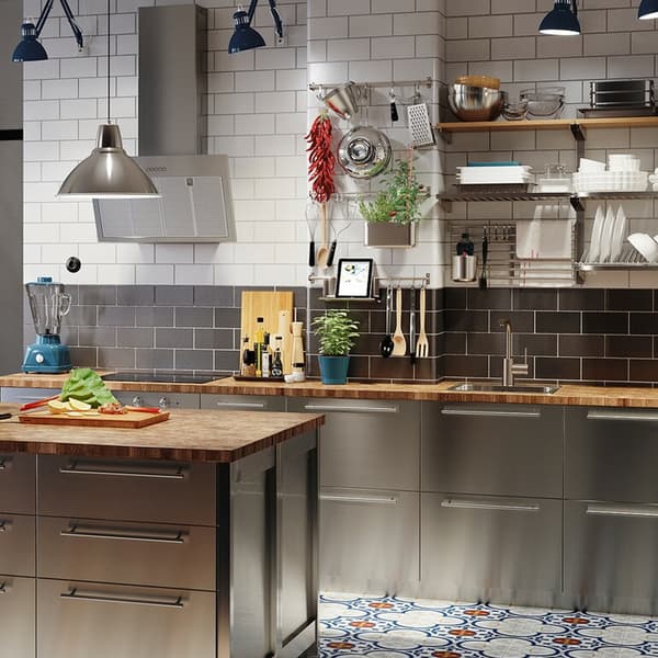 An industrial stainless steel VÄRSTA kitchen.