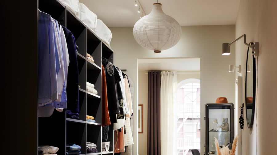 Make a walk-in wardrobe - IKEA