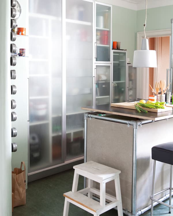 An upcycled kitchen island that’s on trend, made from recycled metal and scaffolding poles.