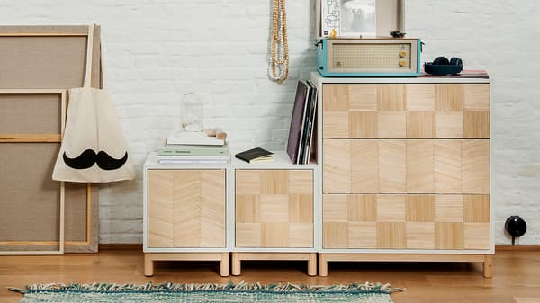 Armoire marquetée