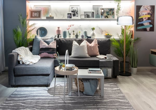 Arrange your lounge to be ready for welcoming guests