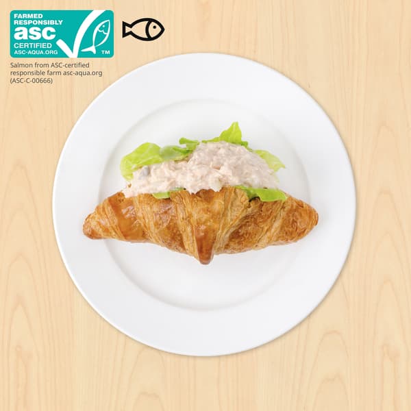 ASC Salmon Croissant
₱195