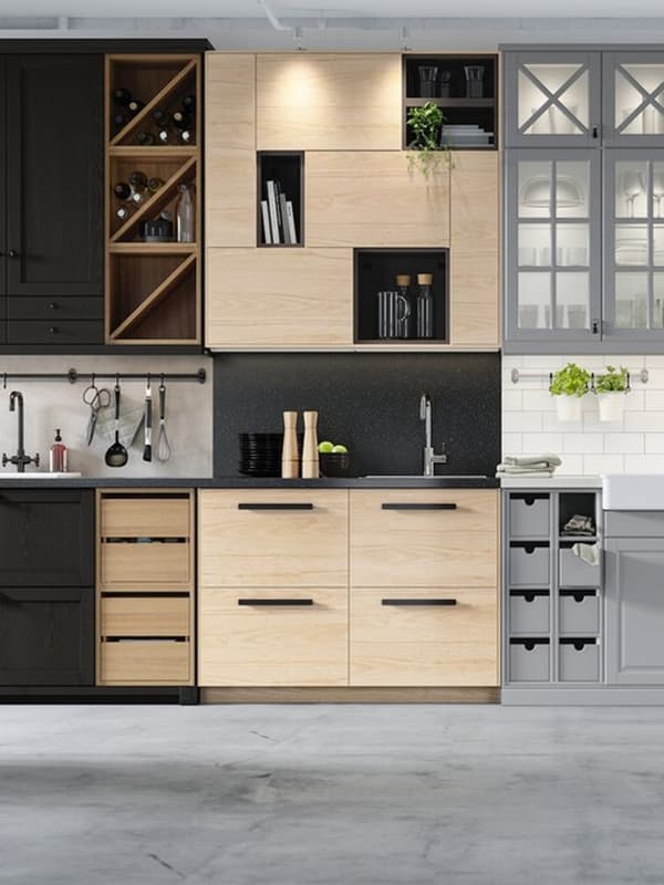 Assortiment de cuisines noir, bois et gris