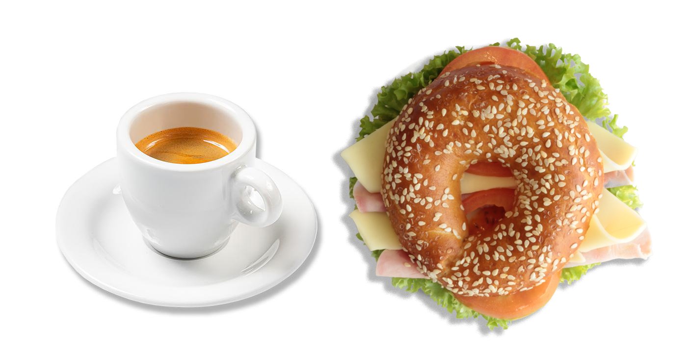 bagel se šunkou a sýrem, espresso