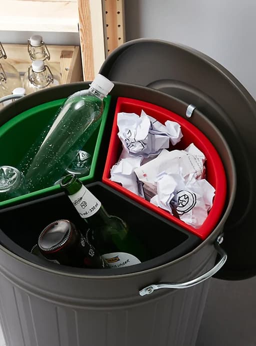 Baldes de reciclaxe para espazos pequenos