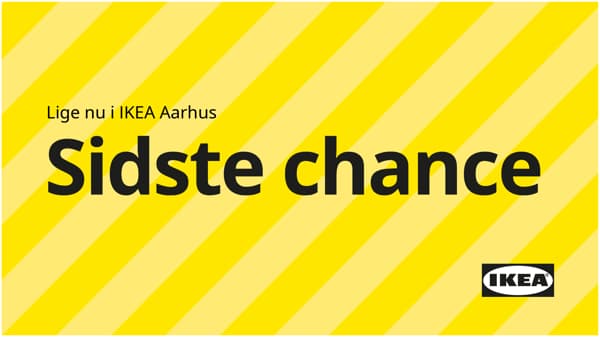Banner i gule striber med teksten 