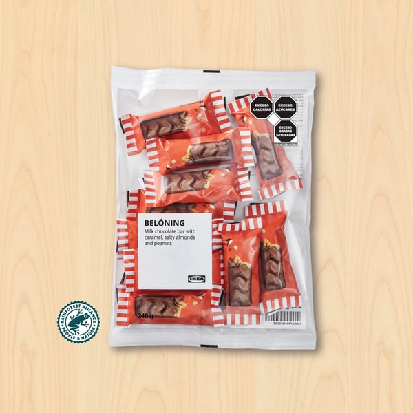 Barras de chocolate con relleno de caramelo y almendra salada