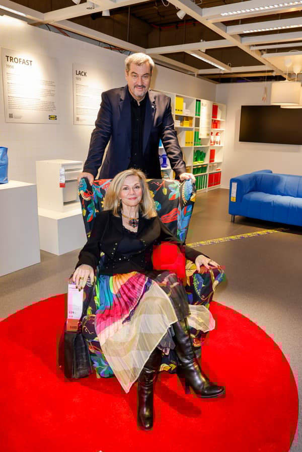 Bayerns Ministerpräsident Dr. Markus Söder und Schwedens Botschafterin Veronika Wand-Danielsson zu Besuch beim Jubiläumsevent von IKEA Deutschland und gratulieren IKEA. Geburtstag.