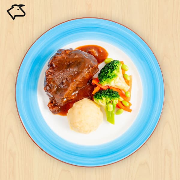 Beef cheek with mashed potato and mixed vegetables with green soya beans. $15.50.
(5 May - 31 August)
