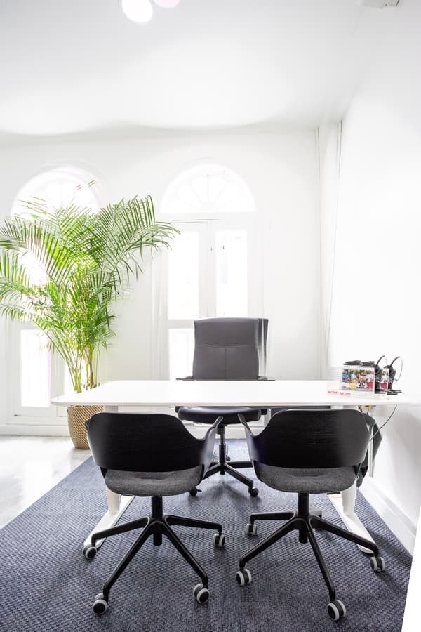 BEKANT Desk, white, 160x80 cm