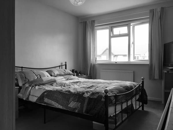 Bekki's bedroom before the makeover