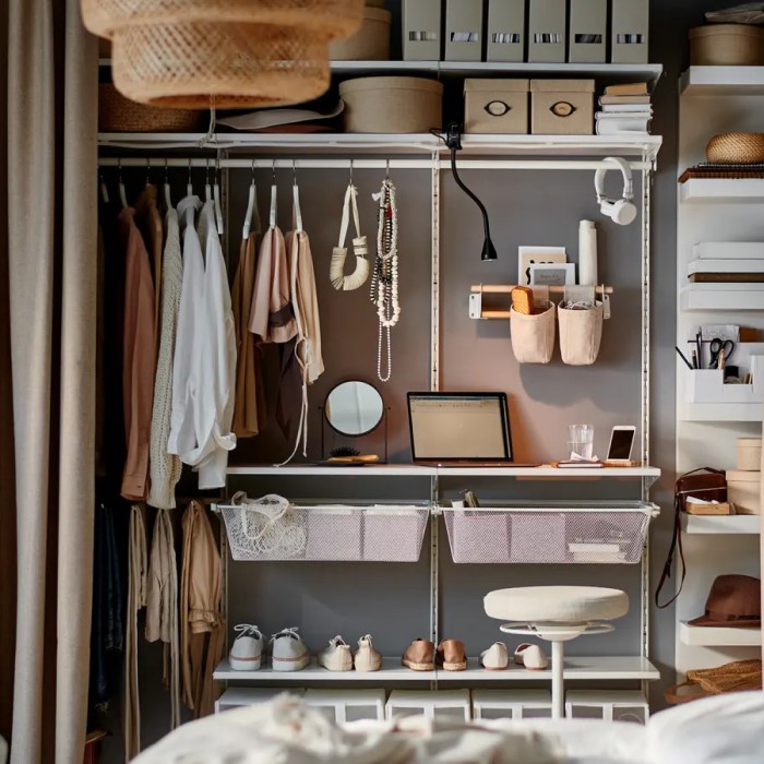 Бежевый контейнер для хранения KVARNVIK с крышкой