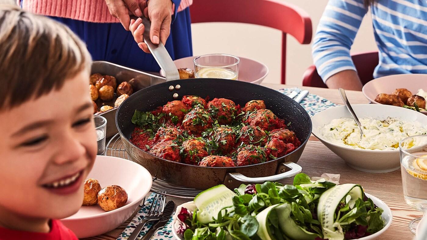 Bezmasé kuličky na řecký způsob.