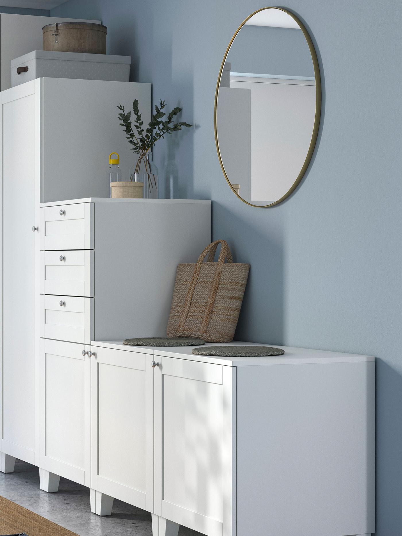 Bild på en vit PLATSA förvaring som länkar till PLATSA planeringsverktyg. 