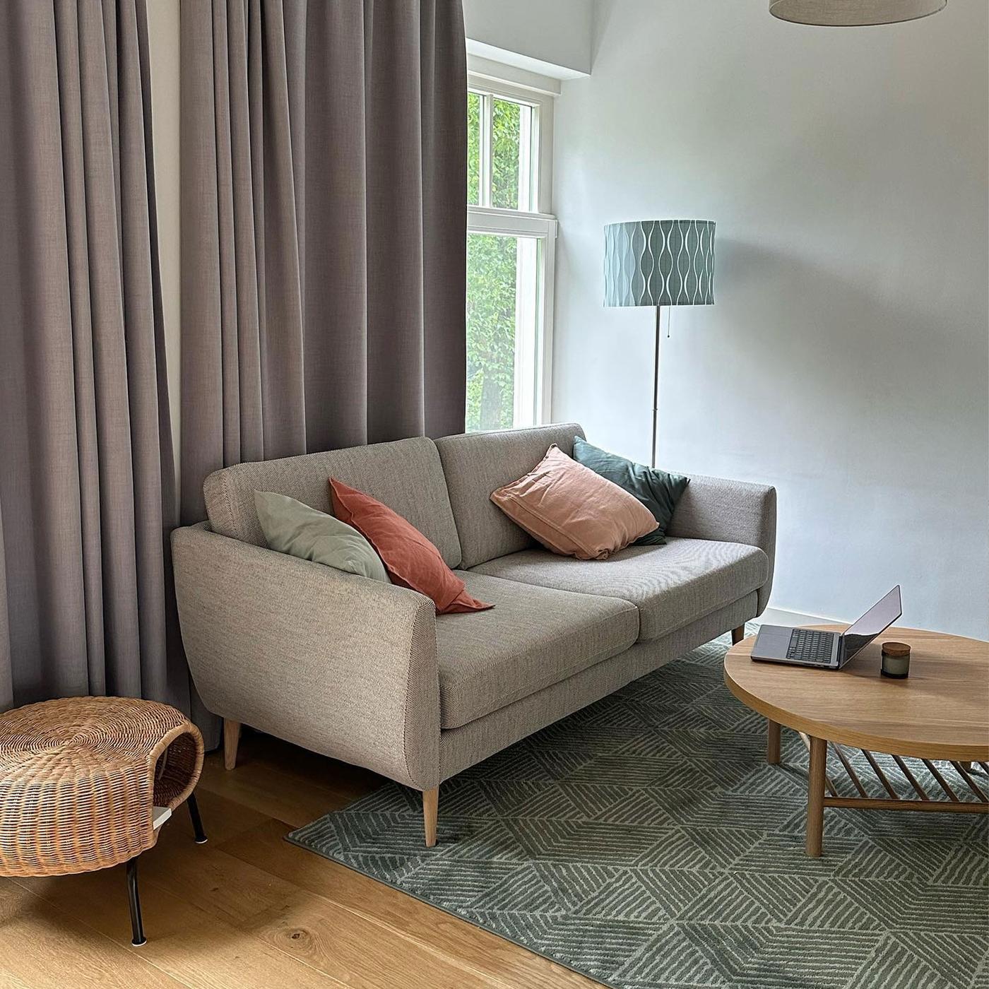 Bild på SMEDSTORP soffa från @dslavovna.