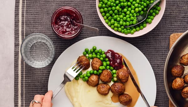 Bilde av kjøttbolle-middag.