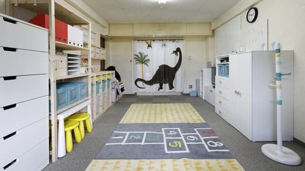 遊び心のある幼児居室。