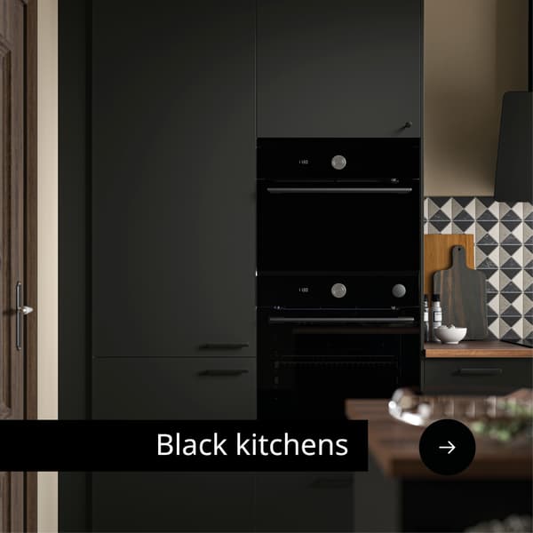 Black kitchens