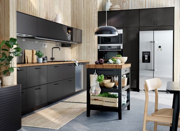 BODARP kitchen cabinets in kitchen room setting