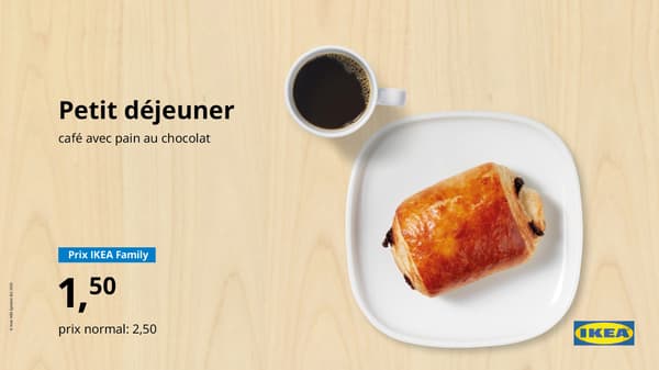 Café avec pain au chocolat