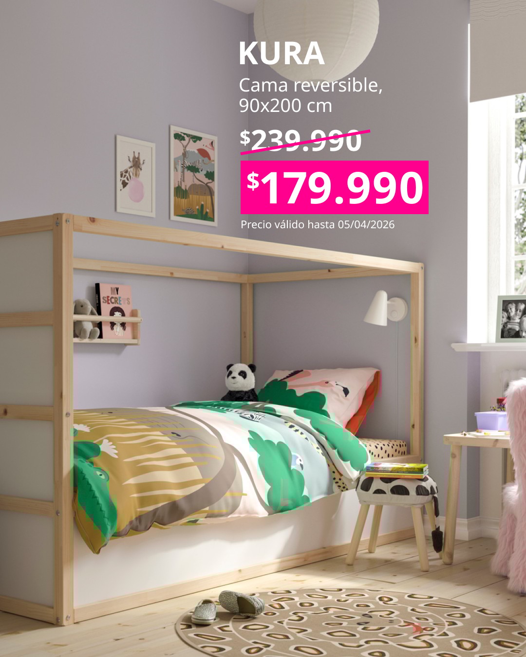 Cama reversible KURA de 90×200 cm en blanco y pino, que puede usarse como cama baja o alta para adaptarse al crecimiento.