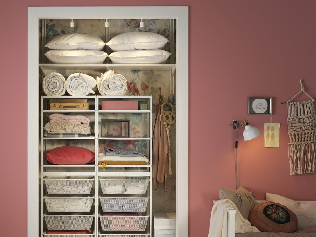 Ce planificateur vous permet de concevoir votre propre système de rangement ouvert JONAXEL.