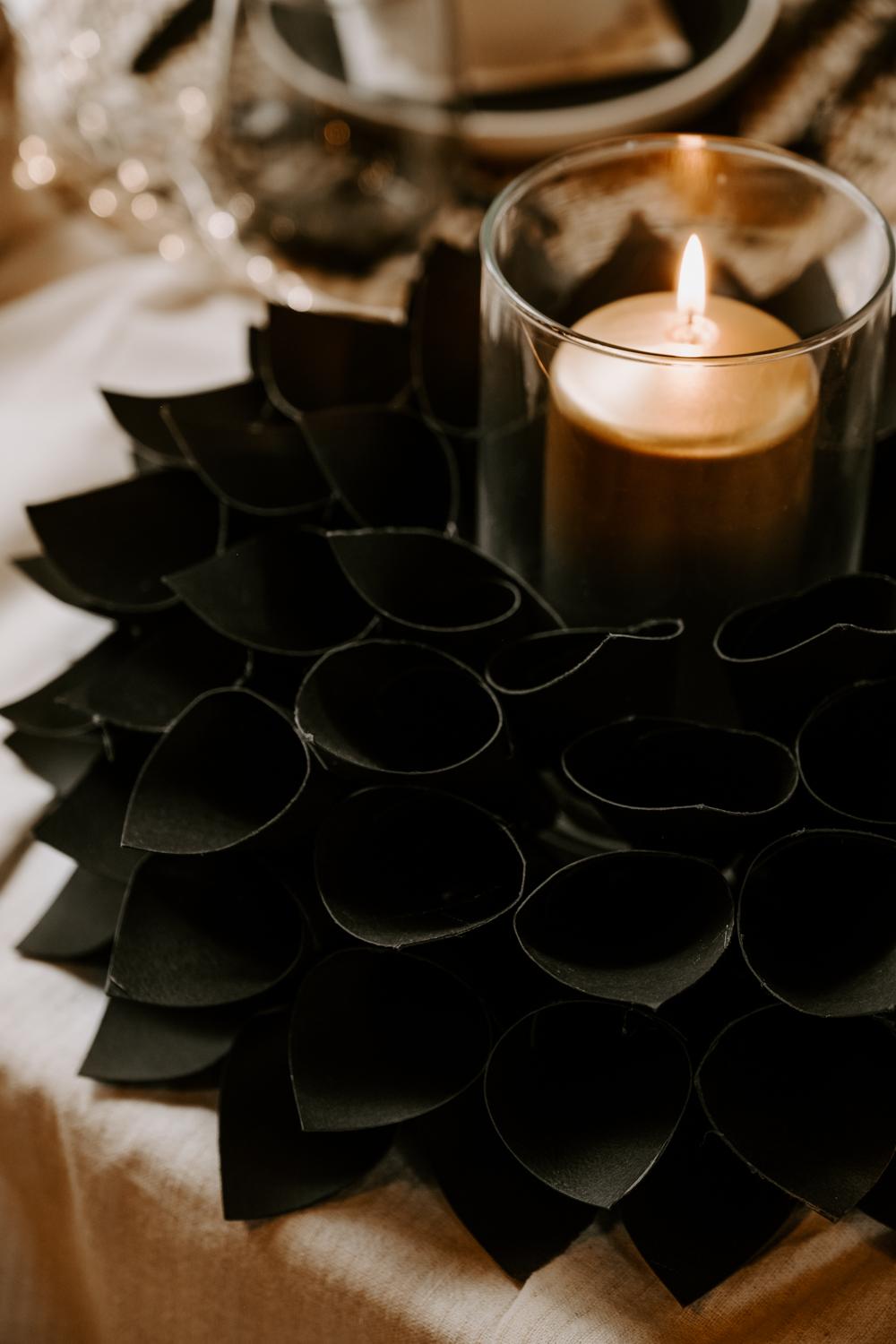 Centre de table en papier avec photophore