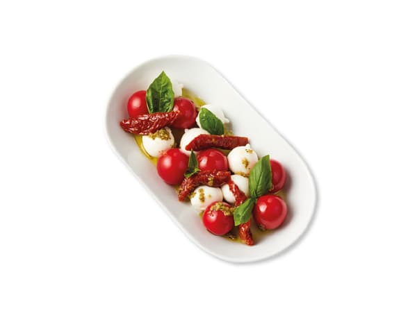 Cherry tomato caprese