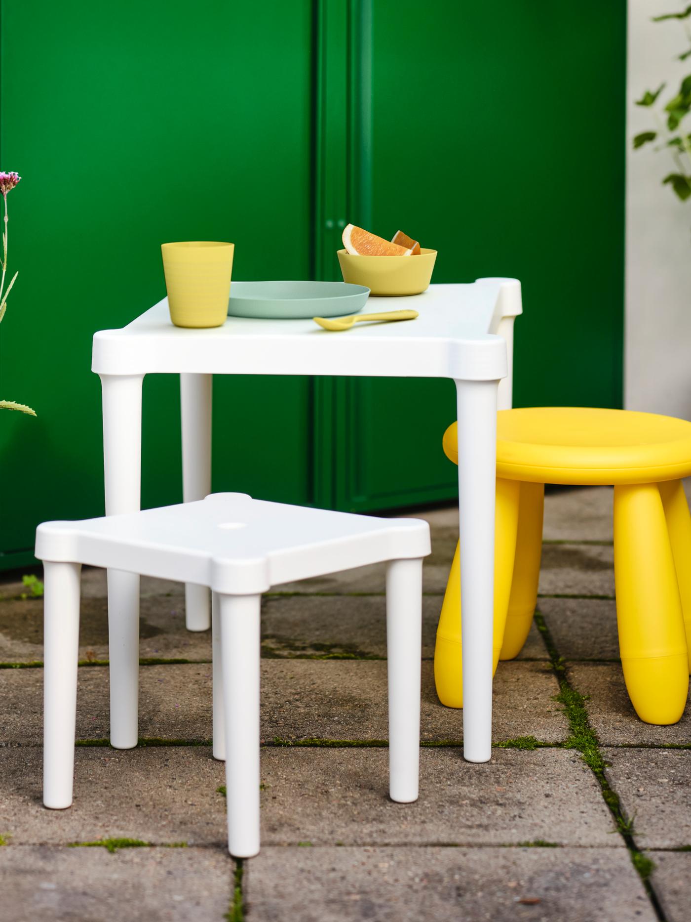 Children's outdoor furniture