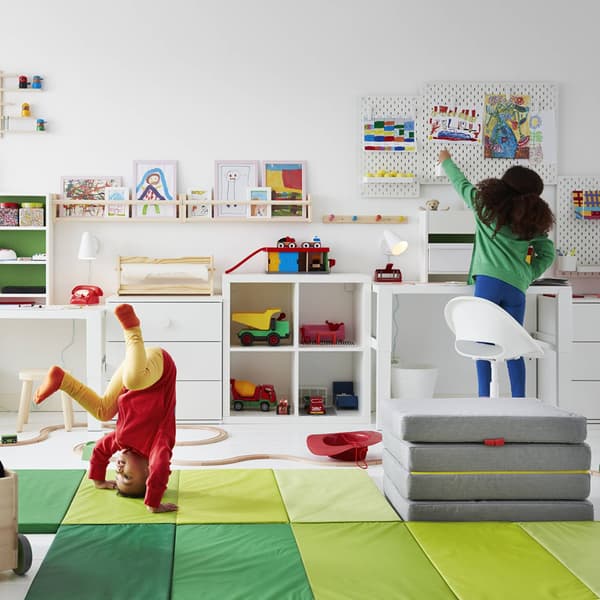 childs bedroom