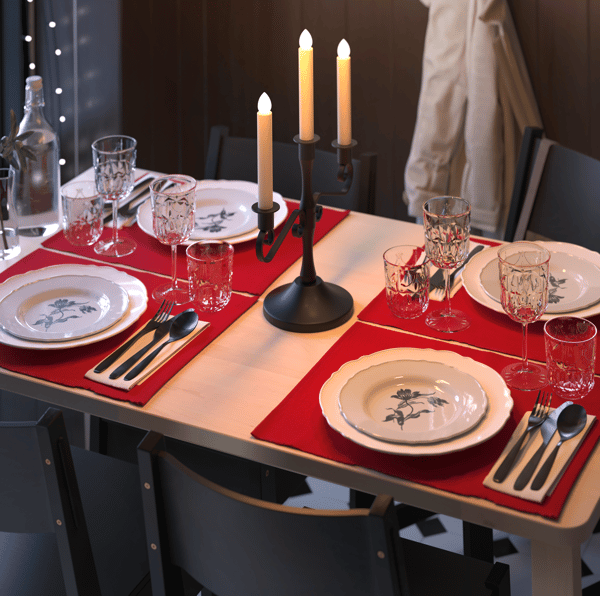 Christmas table decorations at a great price