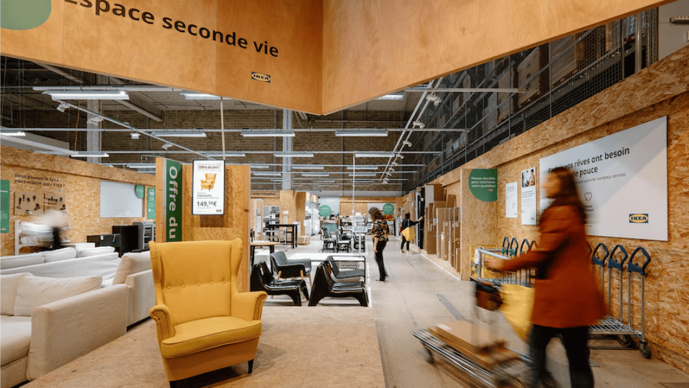 Client IKEA dans espace second vie