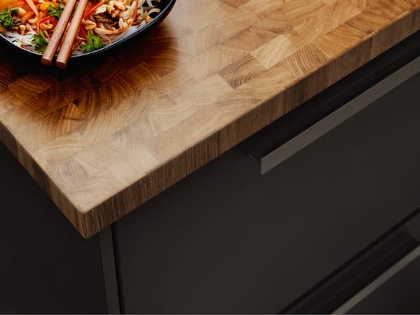 Close view on work top.