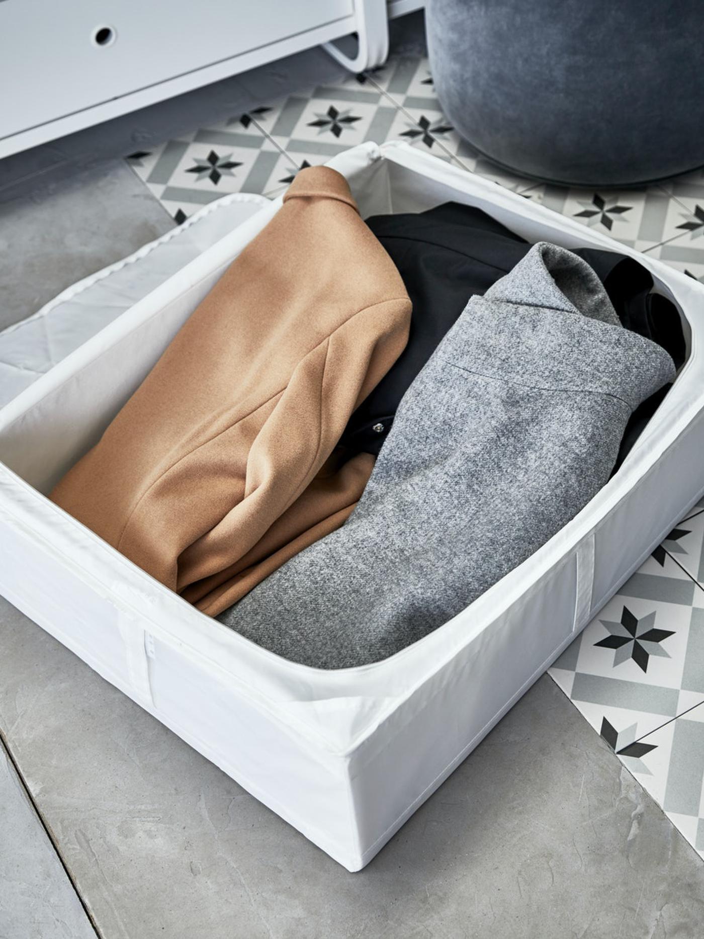 Clothes boxes