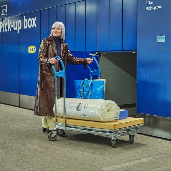 Collect your order at IKEA pick-up lockers