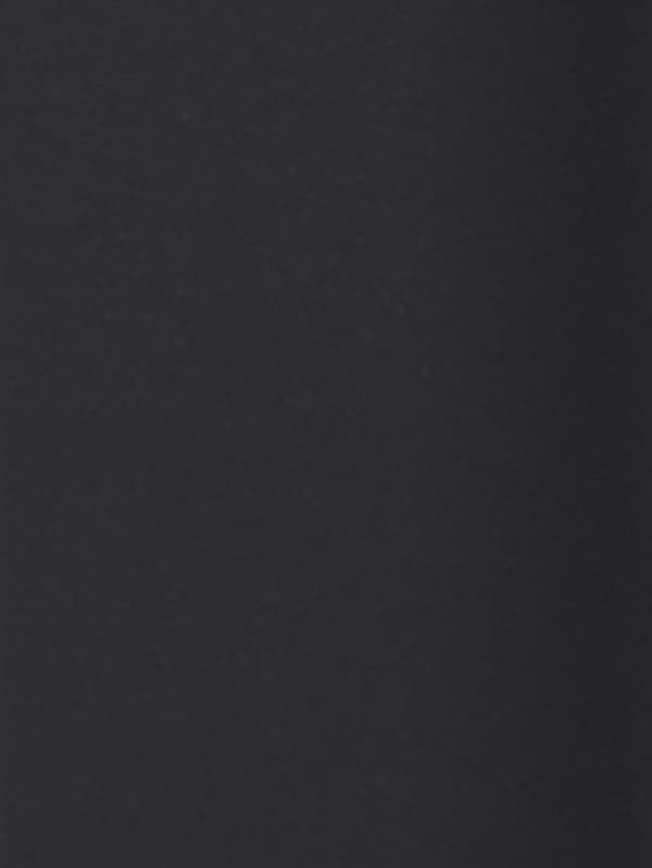 Color negre 62 cm.
